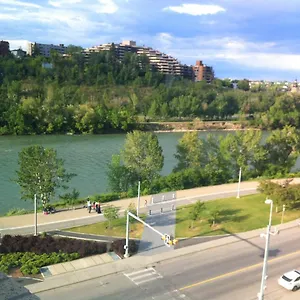 Amicable, Cozy, High Speed Internet, Sleeps 2 Riverview Downtown Canada